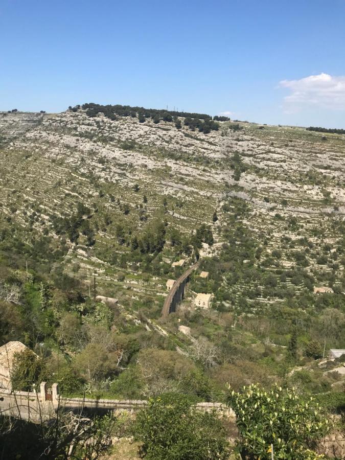 Lavallata87 Ragusa Bagian luar foto