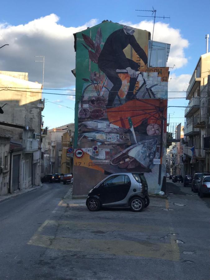 Lavallata87 Ragusa Bagian luar foto